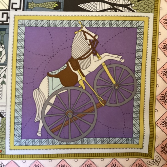 NWT HERMES Carre 90 Scarf Objets de Curiosite 100% Silk Blue Green Pink Purple - Picture 8 of 15